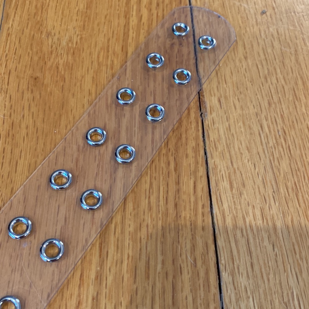 Brandy Melville Clear Grommet Belt OS - Picture 4 of 5